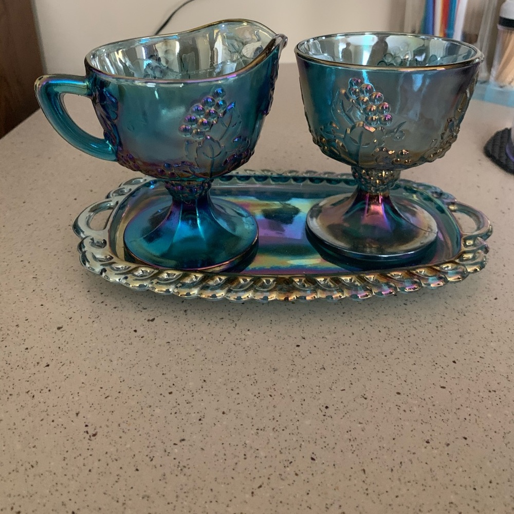 Carnival Glass Creamer & Sugar Set
